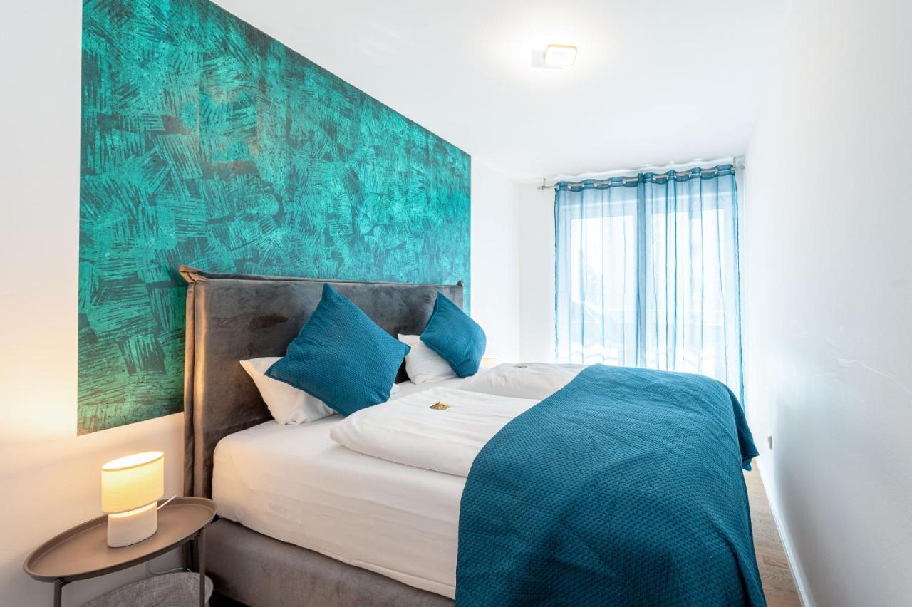 Lit Living: Luxus - Box Spring - Parking - Terrace Διαμέρισμα Λουντβιγκσχάφεν Δωμάτιο φωτογραφία