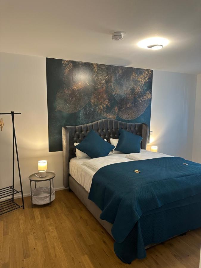 Lit Living: Luxus - Box Spring - Parking - Terrace Διαμέρισμα Λουντβιγκσχάφεν Δωμάτιο φωτογραφία